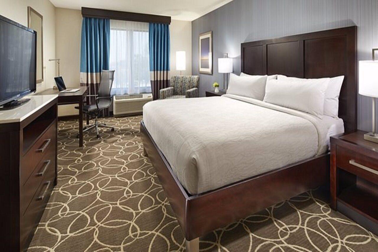 Hilton Garden 3*